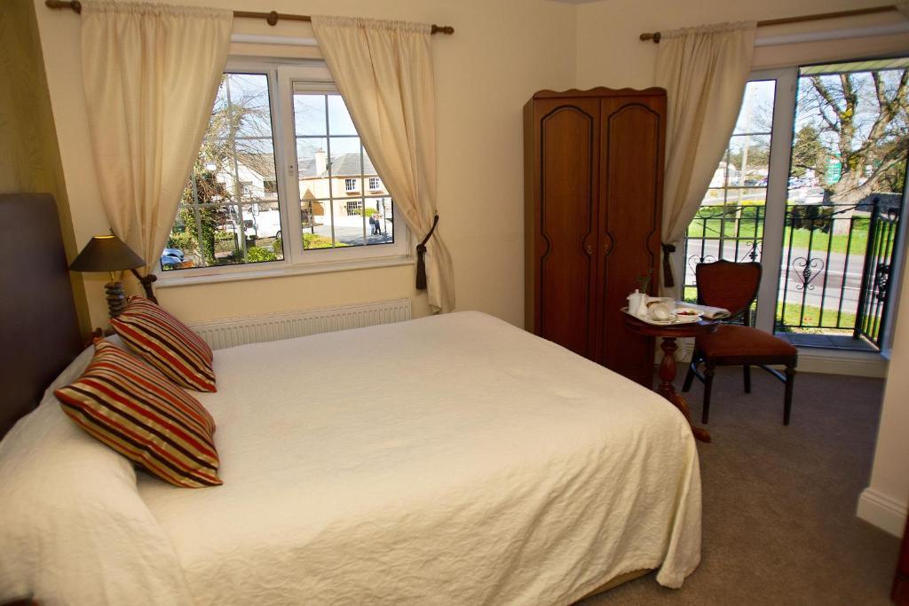 Hôtel Robeen House à Killarney Extérieur photo